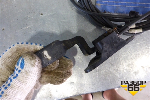 Трос открывания багажника для Nissan Almera G15 с 2012г (Альмера Г15)