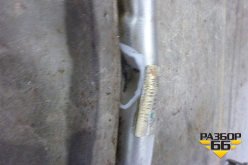 Рейка топливная рампа (4.2л AXQ) (077133681) для Volkswagen Touareg c 2002-2010г (Туарег)