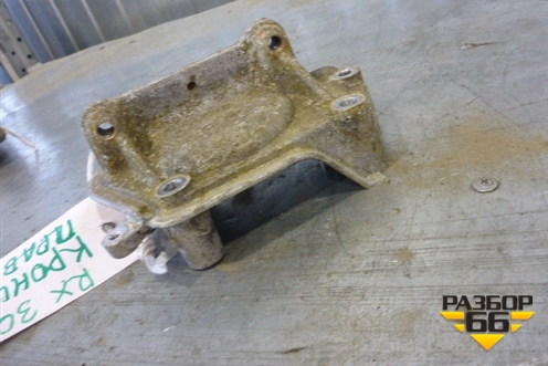 Кронштейн двигателя правый для Lexus RX 300/330/350 с 2003-2009г (РХ)