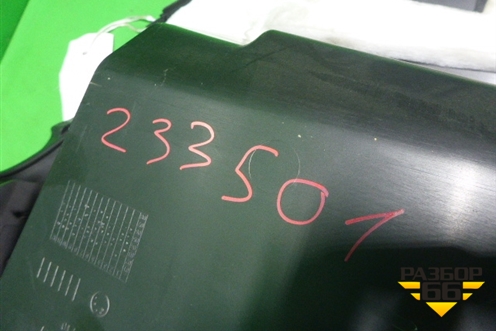 Обшивка багажника левая (7L6867037) для Volkswagen Touareg c 2002-2010г (Туарег)