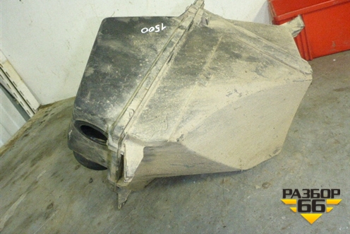 Корпус воздушного фильтра (2.8л) (078133835AL) для Audi A8 с 1998-2003г (А8)