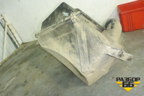 Корпус воздушного фильтра (2.8л) (078133835AL) для Audi A8 с 1998-2003г (А8)