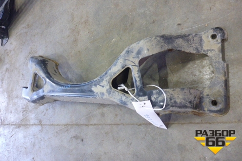 Балка задняя (верхняя) для Volkswagen Touareg c 2002-2010г (Туарег)