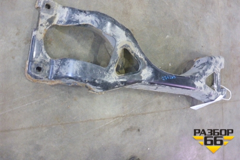 Балка задняя (верхняя) для Volkswagen Touareg c 2002-2010г (Туарег)