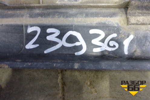 Накладка заднего бампера (до 2012г) (5216260040) для Toyota Land Cruiser (200) с 2008г (Ленд Крузер)