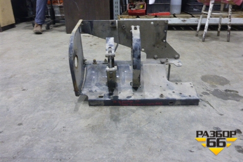 Кронштейн воздушного ресивера для Volvo TRUCK FH с 2002-2008г (ФШ)