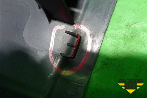 Обшивка стойки центральная правая (7L6867240FR) для Volkswagen Touareg c 2002-2010г (Туарег)