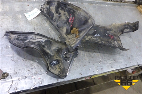 Короб водоотводящий для Volkswagen Touareg c 2002-2010г (Туарег)