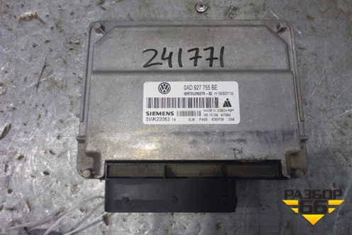 Блок управления раздаточной коробкой (0AD927755BE) для Volkswagen Touareg c 2002-2010г (Туарег)