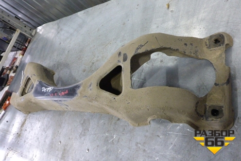 Балка задняя (верхняя) для Volkswagen Touareg c 2002-2010г (Туарег)