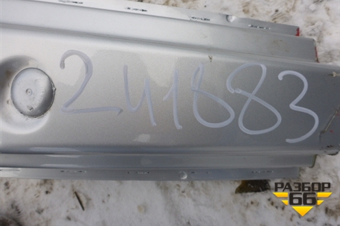 Порог со стойкой левый для Volkswagen Touareg c 2002-2010г (Туарег)