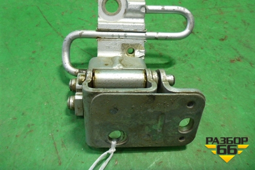 Петля двери задней левой нижняя (7L0833411A) для Volkswagen Touareg c 2002-2010г (Туарег)