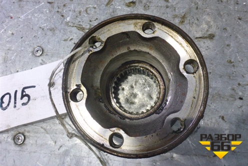 Корпус сальника дифференциала (3.6л АКПП BHK) для Volkswagen Touareg c 2002-2010г (Туарег)