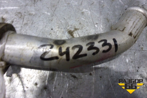 Трубка системы охлаждения для Volkswagen Touareg c 2002-2010г (Туарег)