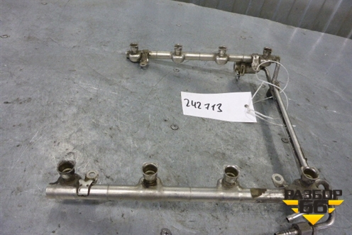 Рейка топливная рампа (в сборе 4.2л BMF) для Audi A8 с 2002-2010г (А8)