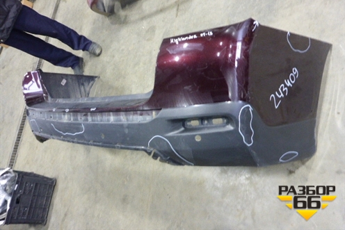 Бампер задний (под парктроник) для Toyota Highlander с 2007-2013г (Хайлендер)