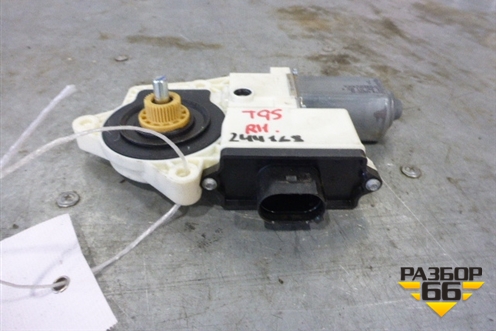 Моторчик стеклоподъёмника правый  (81286016138) для MAN TGS с 2007г (ТГС)