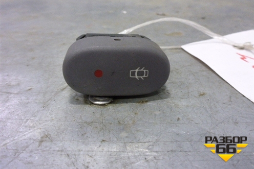 Кнопка центрального замка (до 2001г) для Renault Clio с 1998-2002г (Клио)