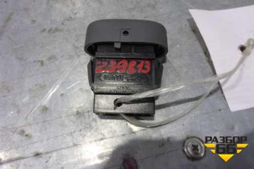 Кнопка центрального замка (до 2001г) для Renault Clio с 1998-2002г (Клио)