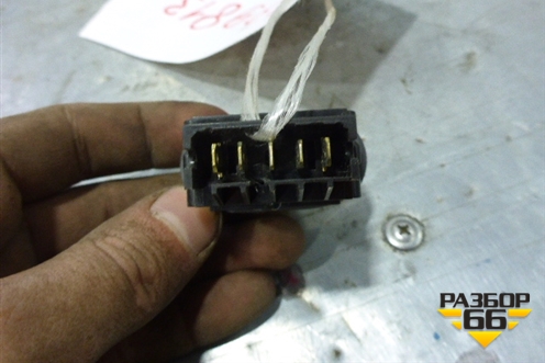 Кнопка центрального замка (до 2001г) для Renault Clio с 1998-2002г (Клио)