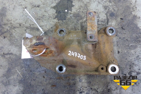 Кронштейн двигателя левый  (передний) (1517884) для Scania 5 R Series с 2004-2016г