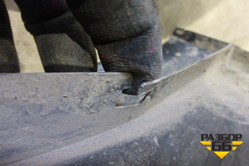 Бампер задний (до 2013г седан под парктроник) (51127331593) для BMW 5-серия F10/F11 с 2009-2016г