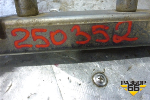 Рейка топливная рампа (1.4л) для Nissan Note (Е11) с 2005-2013г (Нот)