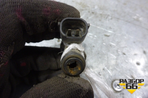 Форсунка инжекторная электрическая (1.6л) (F000711) для Nissan Almera Classic с 2006-2013г (Альмера Классик)