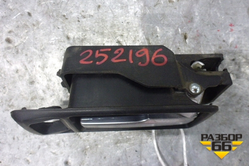 Ручка внутренняя двери задней правой (3M51R22600) для Ford C-MAX с 2003-2010г (ЦМакс 1)