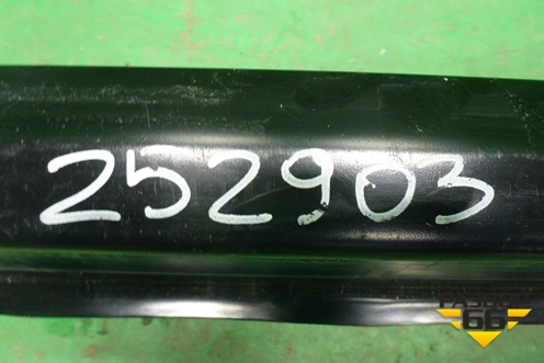 Усилитель заднего бампера (7L6807309T) для Volkswagen Touareg c 2002-2010г (Туарег)