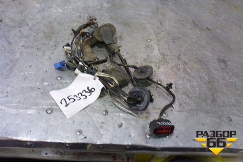 Проводка двери передней правой (942476100) для Ford C-MAX с 2003-2010г (ЦМакс 1)