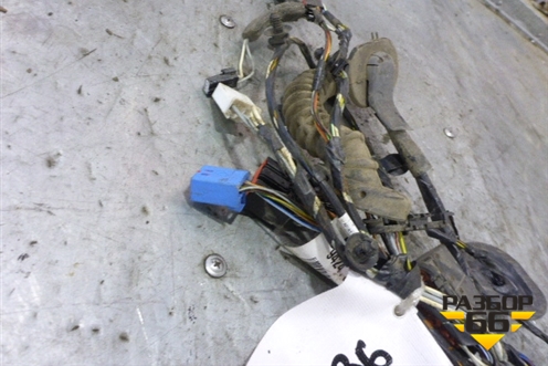 Проводка двери передней правой (942476100) для Ford C-MAX с 2003-2010г (ЦМакс 1)