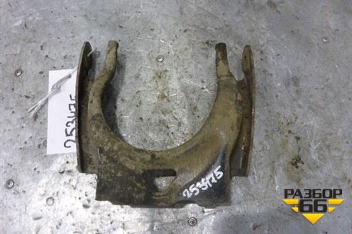 Рычаг передний правый верхний для Peugeot 407 с 2004г