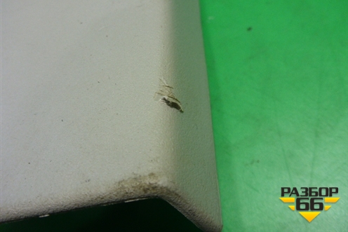 Обшивка стойки центральная верхняя правая (4M51A24582AMW) для Ford Focus 2 с 2008-2011г (Фокус)