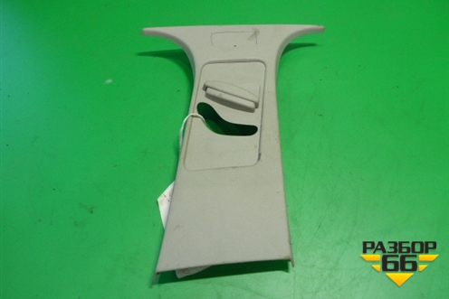 Обшивка стойки центральная верхняя правая (4M51A24582AMW) для Ford Focus 2 с 2008-2011г (Фокус)