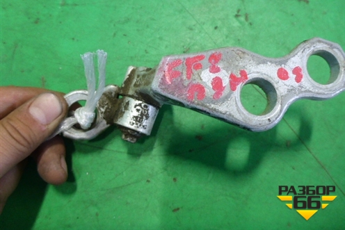 Петля двери задней правой нижняя для Ford Focus 2 с 2008-2011г (Фокус)