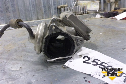 Заслонка дроссельная электрическая (1.9л TDI BXE) (03G128063G) для Volkswagen Jetta с 2005-2011г (Джетта)
