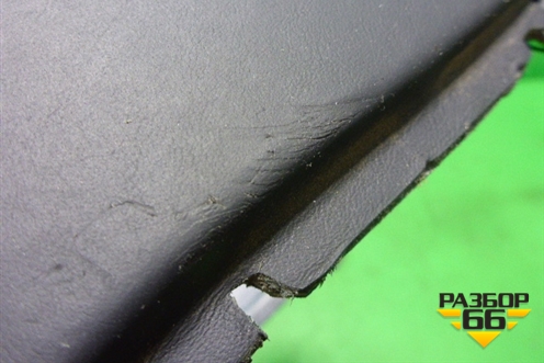 Накладка внутренняя (на подлокотник задняя часть) для Porsche Cayenne с 2003-2010г (Каен)