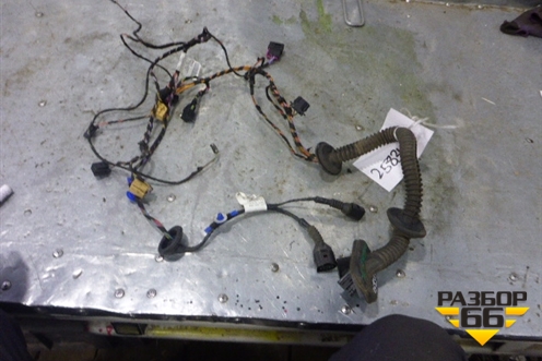 Проводка двери задней левой (7L5971694A) для Porsche Cayenne с 2003-2010г (Каен)