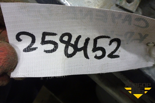 Кронштейн амортизатора (правый) (7L0512345) для Porsche Cayenne с 2003-2010г (Каен)