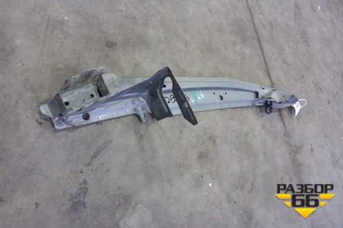 Кронштейн переднего крыла правый (после 2007г) (7L5805176B) для Porsche Cayenne с 2003-2010г (Каен)