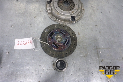 Сцепление в сборе (новое EXEDY) для Toyota Avensis с 1997-2003г (Авенсис)