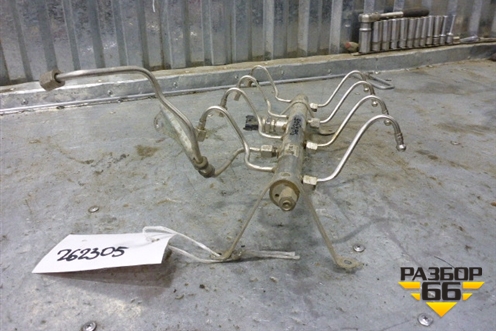 Рейка топливная рампа (4.8л M4851) для Porsche Cayenne с 2003-2010г (Каен)