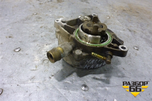 Насос вакуумный (70121914000) для Porsche Cayenne с 2003-2010г (Каен)