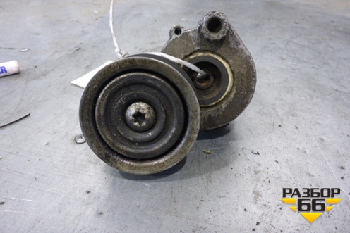 Ролик натяжитель ремня навесного оборудования (4572001470) для Mercedes Benz TRUCK Axor 2 с 2004г (Аксор)