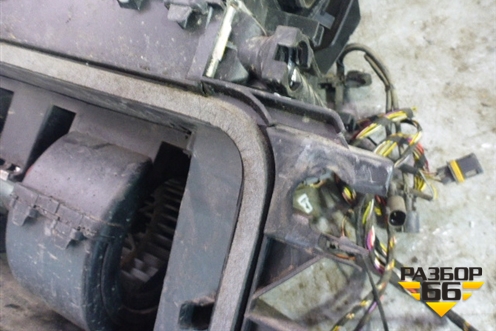 Корпус отопителя  (81619006395) для MAN TGA 4-Series  с 2000-2008г (ТГА)