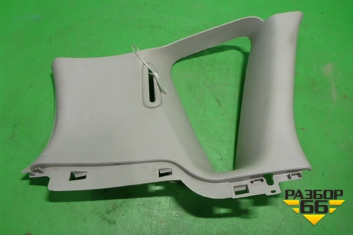 Обшивка стойки задняя верхняя левая (8200814215) для Renault Scenic с 2003-2009г (Сценик)
