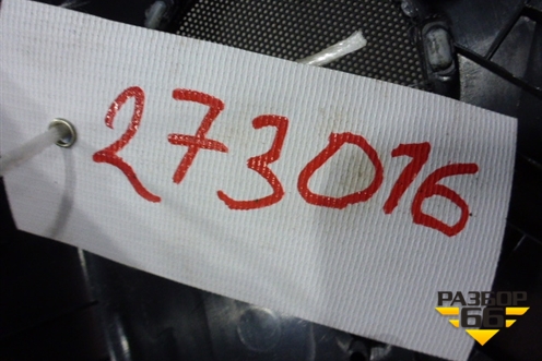 Обшивка двери задней левой под электрику (LR047099) для Land Rover Range Rover Sport с 2013-2022г (Спорт)