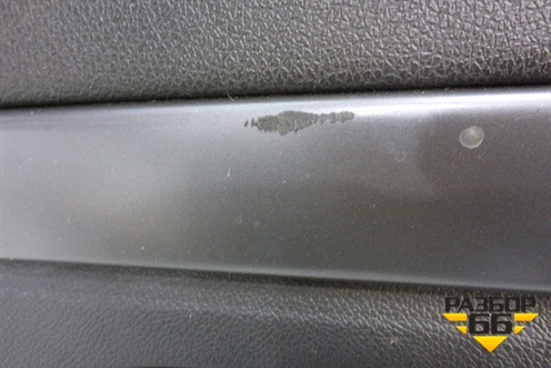 Обшивка двери задней левой под электрику (лифтбэк) для Renault Laguna-3 с 2009г (Лагуна)