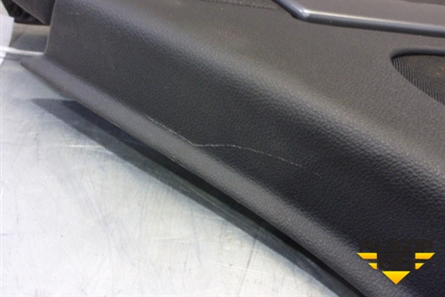 Обшивка двери задней левой под электрику (лифтбэк) для Renault Laguna-3 с 2009г (Лагуна)